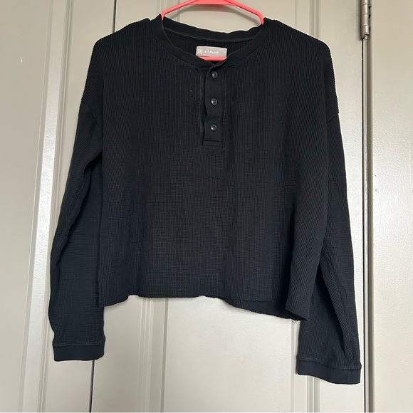 Everlane Small Organic Cotton Waffle Henley
Washed in Black with 3 Buttons - Picture 3 of 5